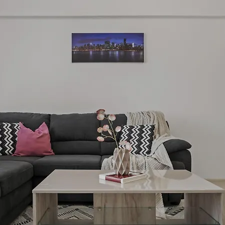 דירה Dream Place 1bdr *